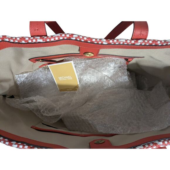 NWT Michael Kors Large JUNIE Light Terracotta Coral Tote Chevron Print - Picture 3 of 8